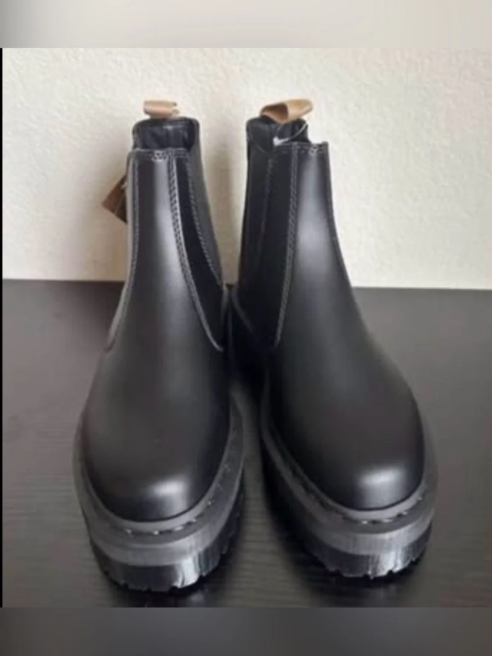 Dr. Marten Unisex Vegan 2976 Platform Chelsea Boots in black, US Size 12 Men/13